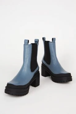 Intentionally Blank SHOES MOMO PLATFORM BOOT Sky