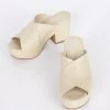 Intentionally Blank DAME HEELED PLATFORM Clouds NEW SHOES
