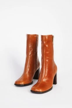 Intentionally Blank PARADE HEELED BOOT Cognac SHOES