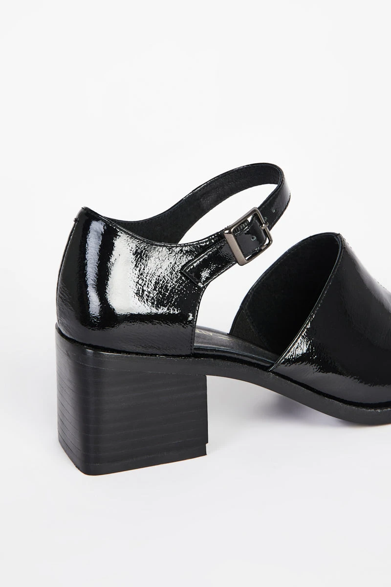 Intentionally Blank MARTY MARY JANE Black 7 Intentionally Blank MARTY MARY JANE Black