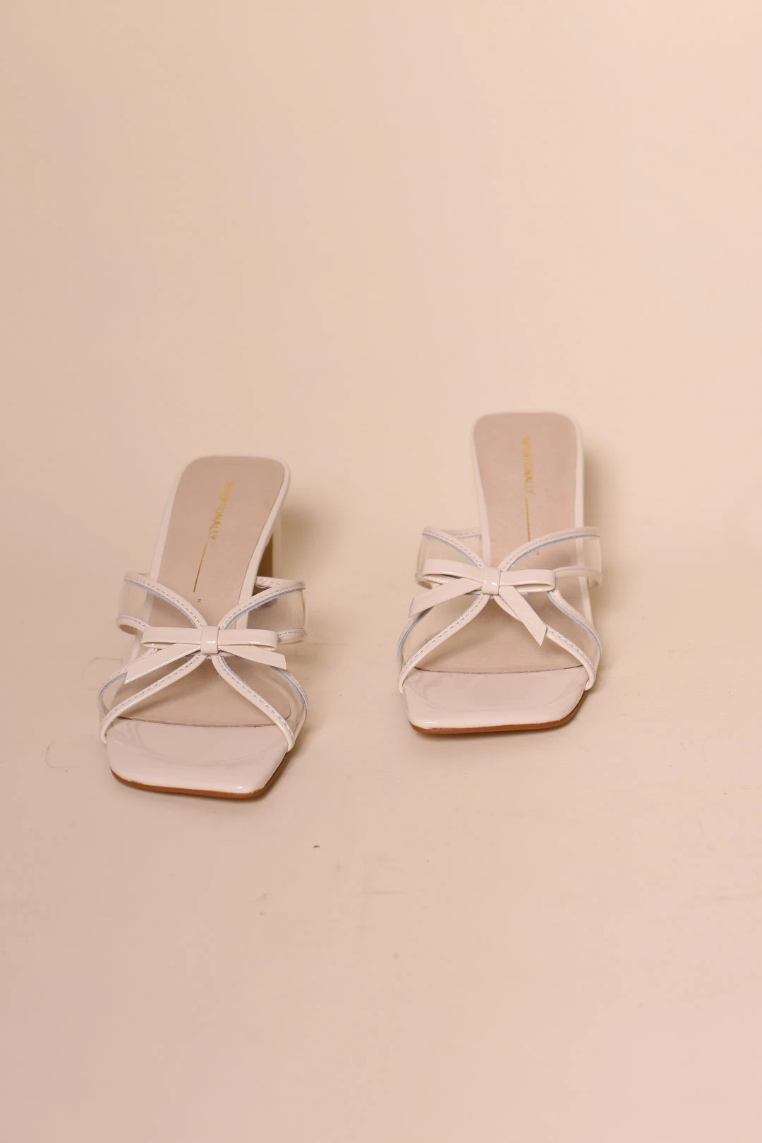 Intentionally Blank 29 Cream SHOES 3 Intentionally Blank 29 Cream SHOES