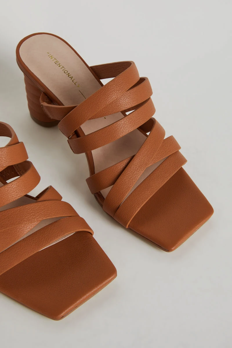 Intentionally Blank KAMRY HEEL Canyon NEW SHOES 6 Intentionally Blank KAMRY HEEL Canyon NEW SHOES