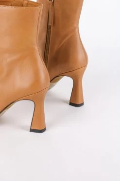 Intentionally Blank SHOES LINDA HEELED BOOT Camel