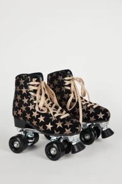 Intentionally Blank IB ROLLER SKATES LUCKY STAR ROLLER SKATE Rose