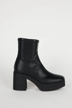 Intentionally Blank MARLOWE PLATFORM BOOT Black Vegan