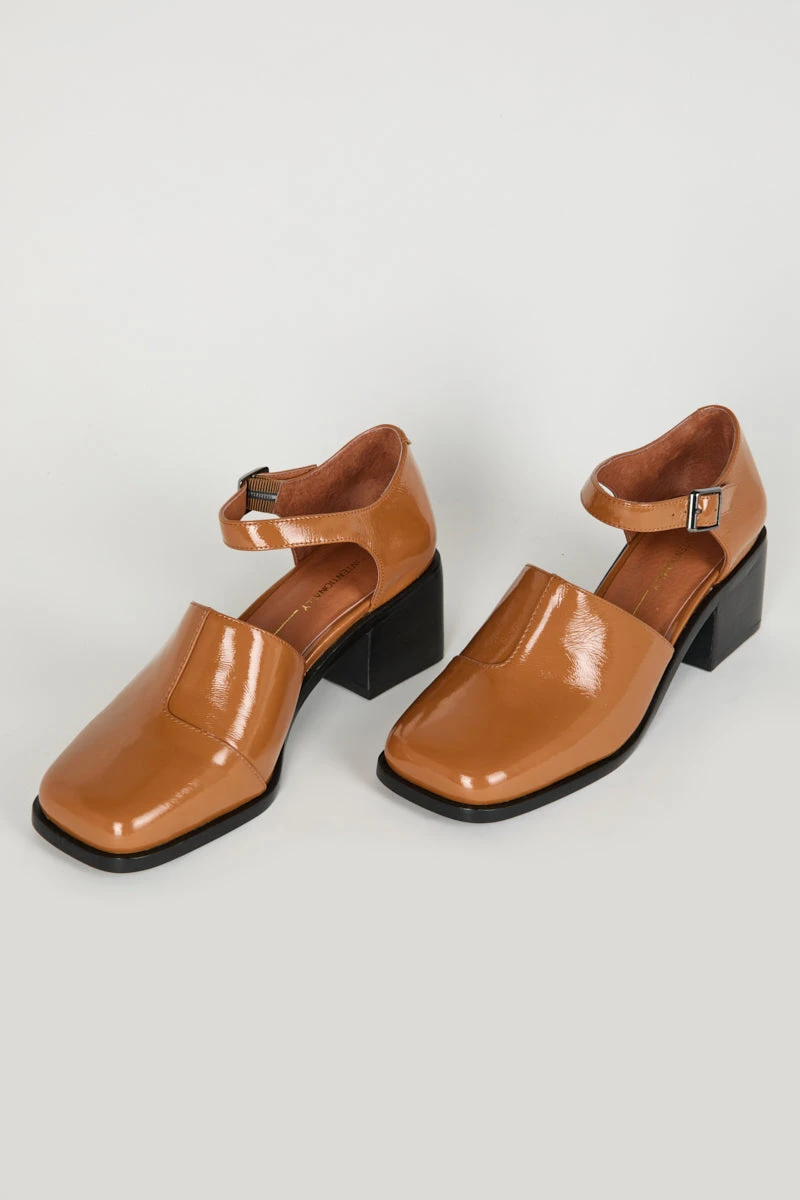 Intentionally Blank MARTY MARY JANE Canyon NEW ARRIVALS 3 Intentionally Blank MARTY MARY JANE Canyon NEW ARRIVALS