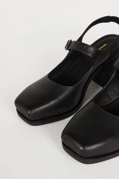 Intentionally Blank OFFICE CLOG Black SHOES
