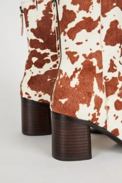 Intentionally Blank PG BOOT Moo Brown SHOES