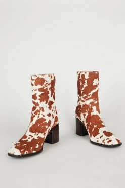 Intentionally Blank PG BOOT Moo Brown SHOES