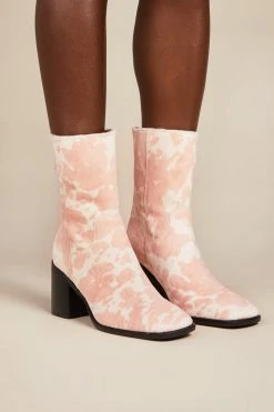Intentionally Blank SHOES PG BOOT Moo Baby Pink
