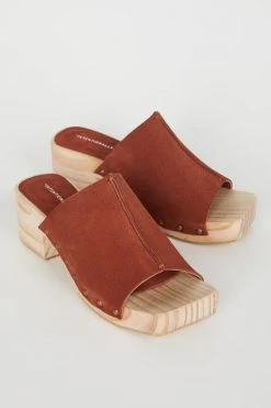 Intentionally Blank PS I LOVE YOU CLOG Chestnut