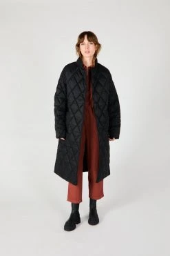 Intentionally Blank PLETE QUILTED COAT