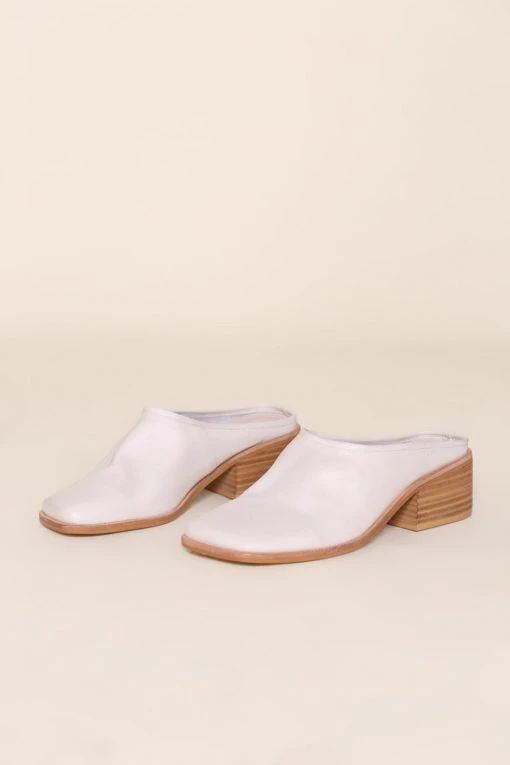 Intentionally Blank SOMETHING GOOD MULE Cream