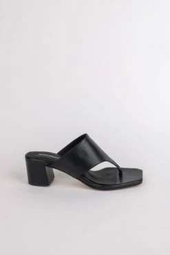 Intentionally Blank ALVA HEELED SANDAL Black
