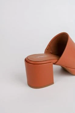 Intentionally Blank TRILOGY PLATFORM MULE Whiskey NEW ARRIVALS 11 Intentionally Blank TRILOGY PLATFORM MULE Whiskey NEW ARRIVALS