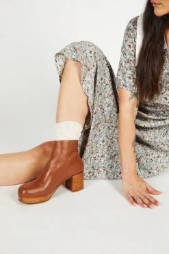 Intentionally Blank SPEED PLATFORM BOOT Tan