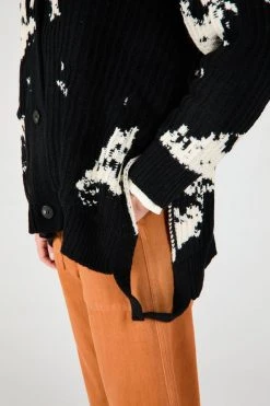 Intentionally Blank SWEDEN CARDIGAN BLEACH OUT