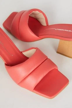 Intentionally Blank NEW ARRIVALS TABBI HEEL Coral