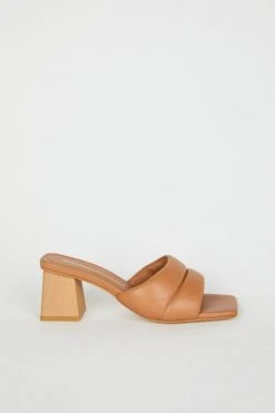 Intentionally Blank TABBI HEEL Whiskey NEW ARRIVALS 11 Intentionally Blank TABBI HEEL Whiskey NEW ARRIVALS