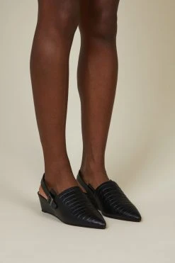 Intentionally Blank TAFT-2 MULE Black