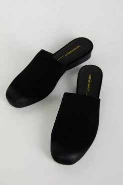 Intentionally Blank TOUCH SLIP ON Black NEW SHOES