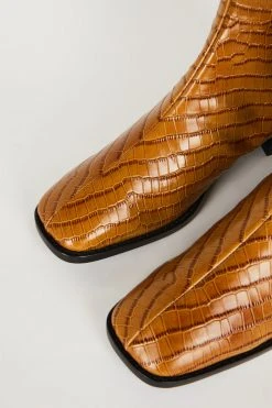 Intentionally Blank TOUR BOOT Tan Croc