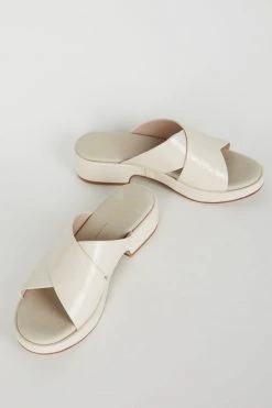 Intentionally Blank NEW SHOES VONDA SANDAL Cream