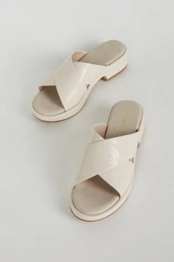 Intentionally Blank NEW SHOES VONDA SANDAL Cream