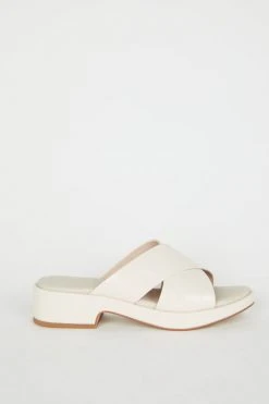 Intentionally Blank NEW SHOES VONDA SANDAL Cream