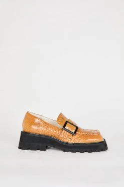Intentionally Blank TORONTO LOAFER Tan